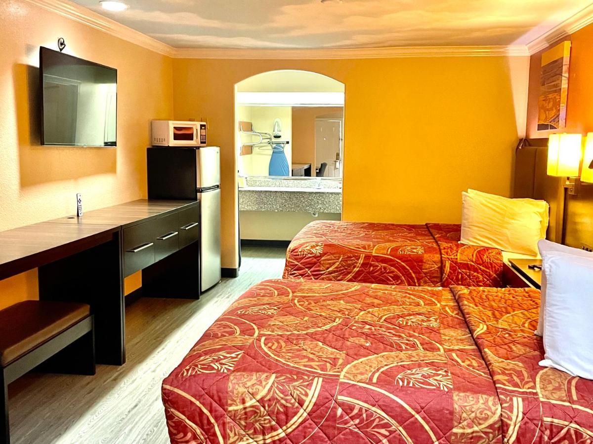 Luxury Inn Liberty Ngoại thất bức ảnh